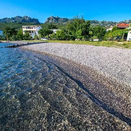 Seline/paklenica Riviera 6833 Apartment *