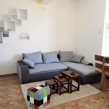 Seline/paklenica Riviera 6833 Apartment *