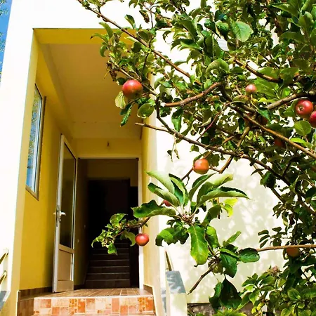 - Paklenica Riviera 6833 شقة