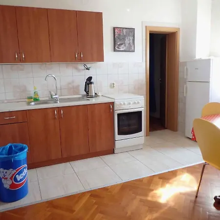 Apartman - Paklenica Riviera 6833 Seline