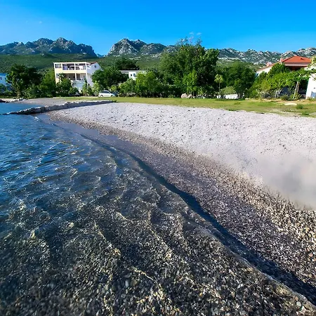 - Paklenica Riviera 6833 Апартаменты