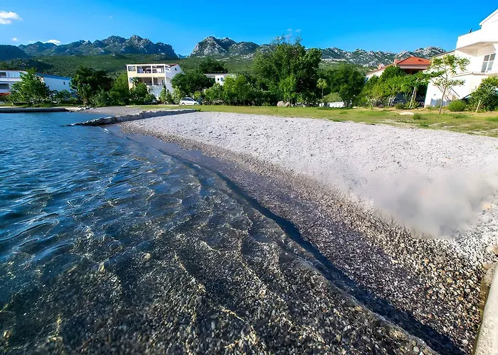 - Paklenica Riviera 6833 Апартаменты